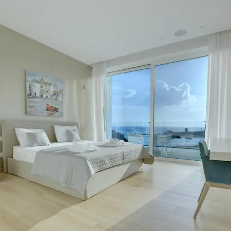Blue Waves Beachfront