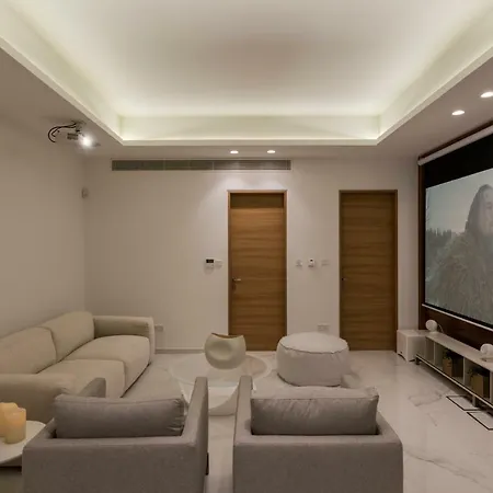 Villa Blue Waves Beachfront
